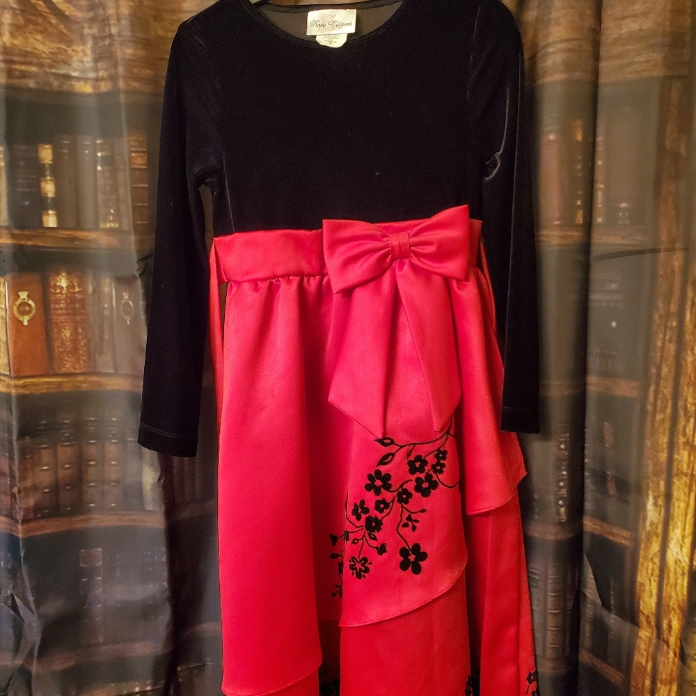 Red and black dress size 8